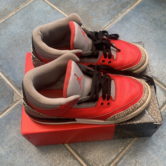 Air Jordan 3 Rétro SE Grade School - Picture 4 of 5